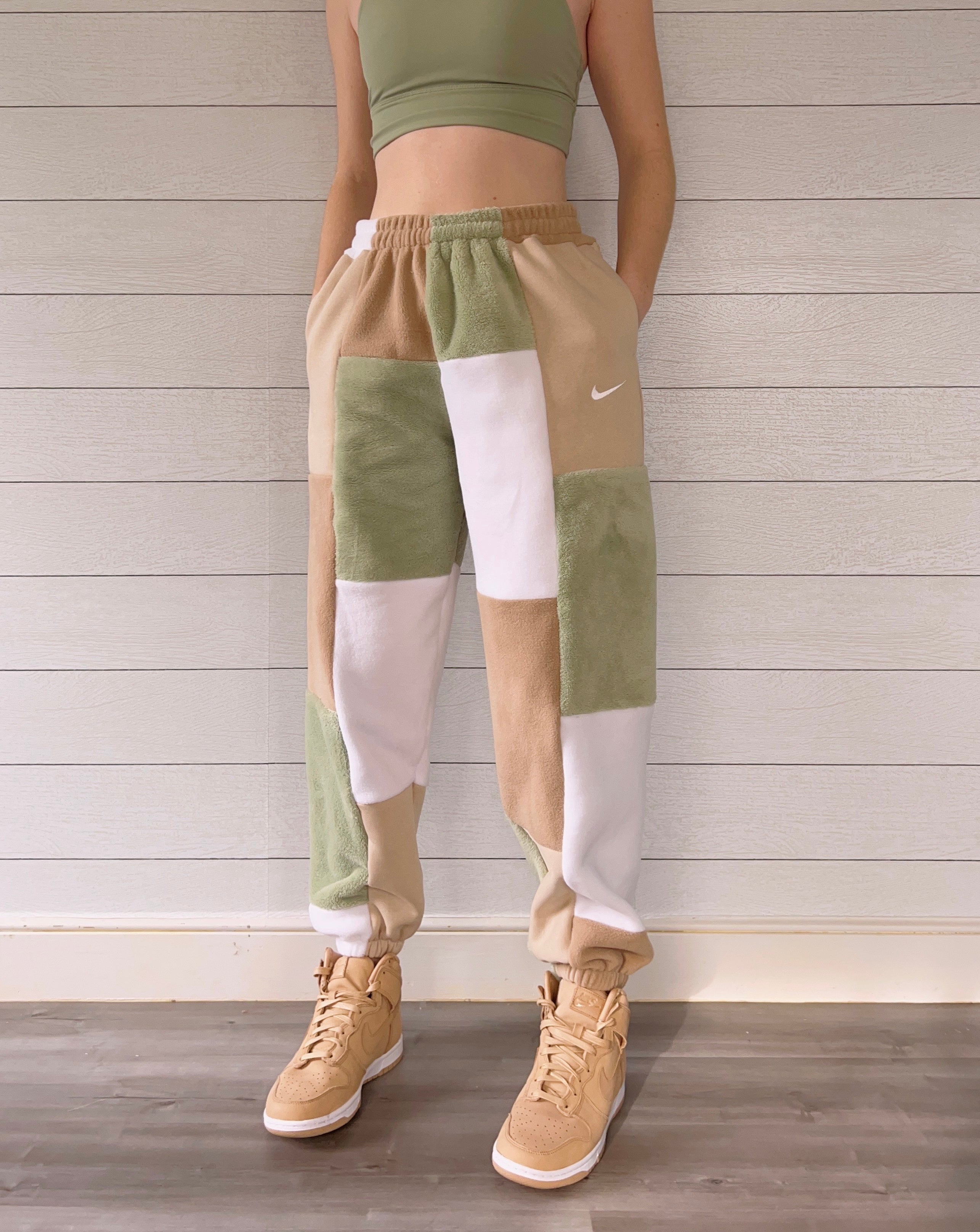 (S/M) Rustic Sage 1/1 Joggers +pockets