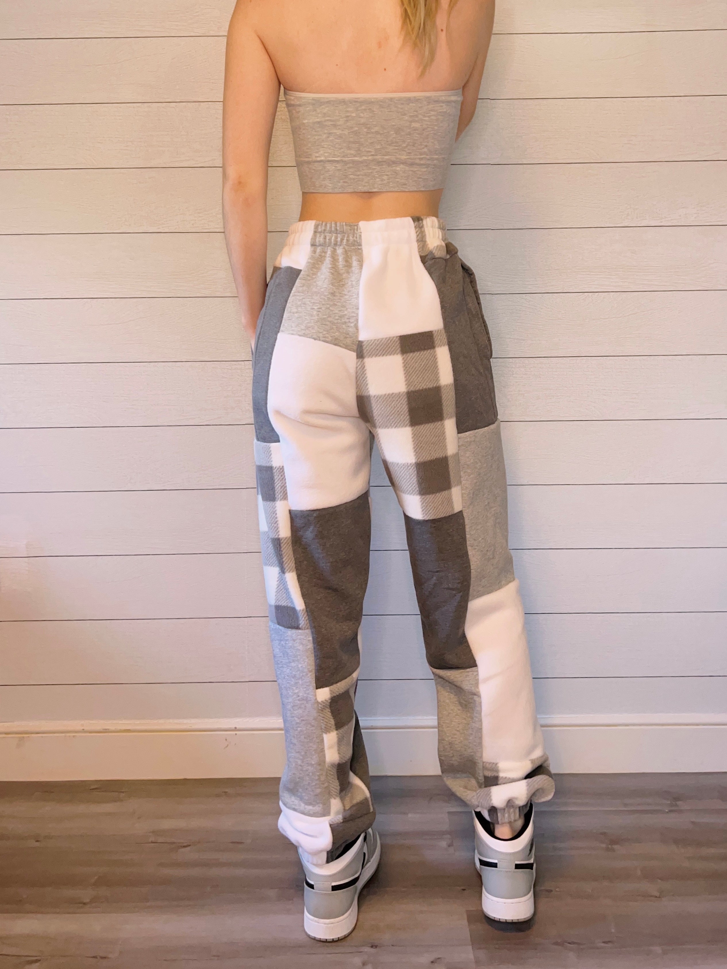 (S/M) Ash Plaid 1/1 Joggers +pockets