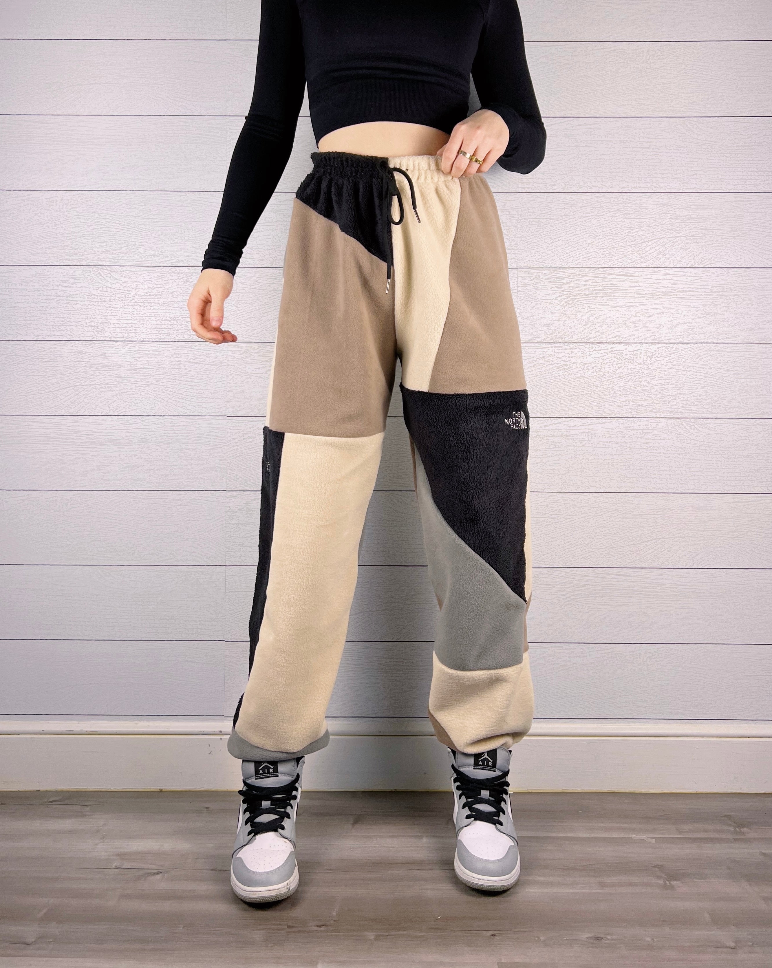 (S/M) Sandstorm 1/ 1 Joggers