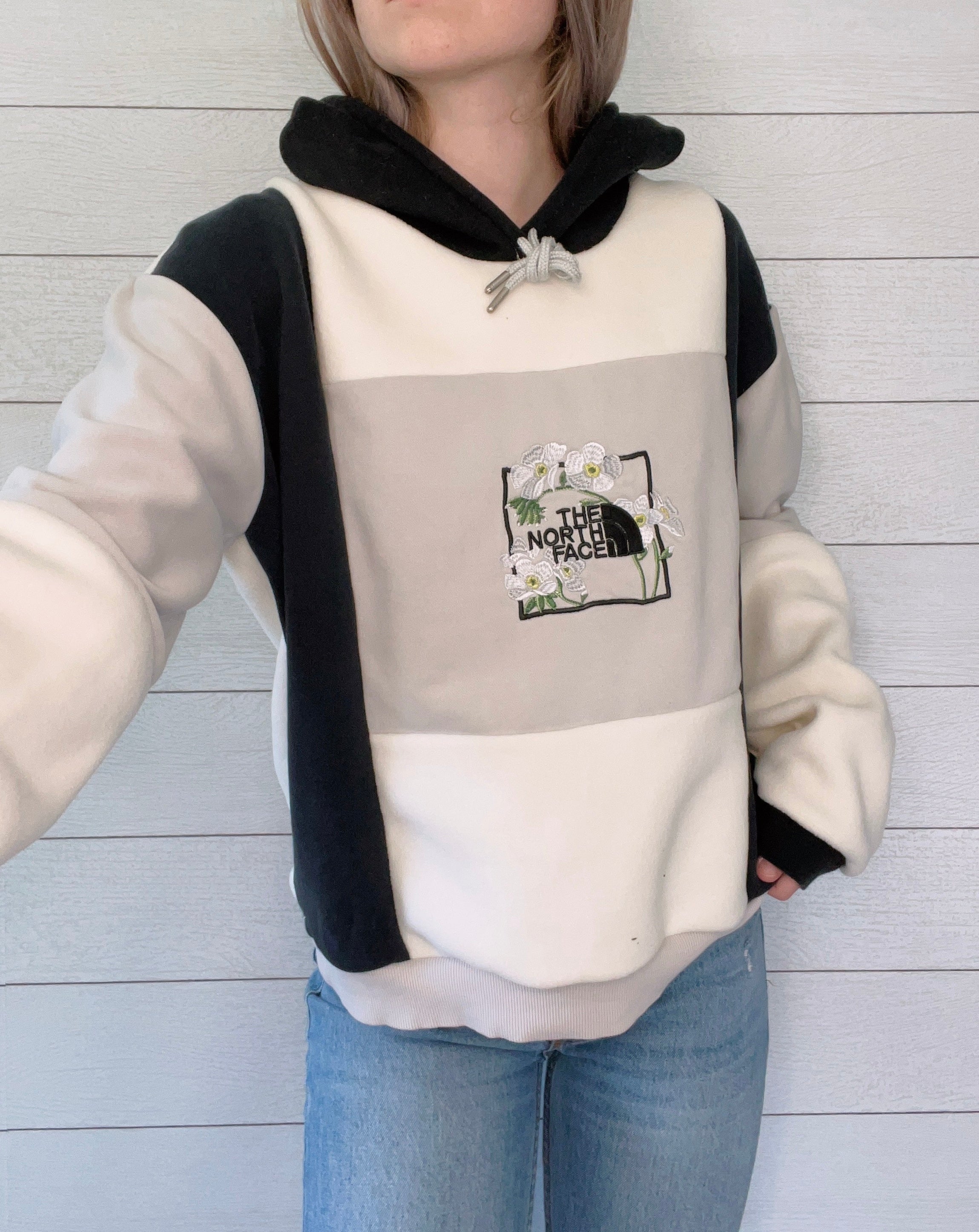 (L/XL) Diamond Floral 1/1 Hoodie