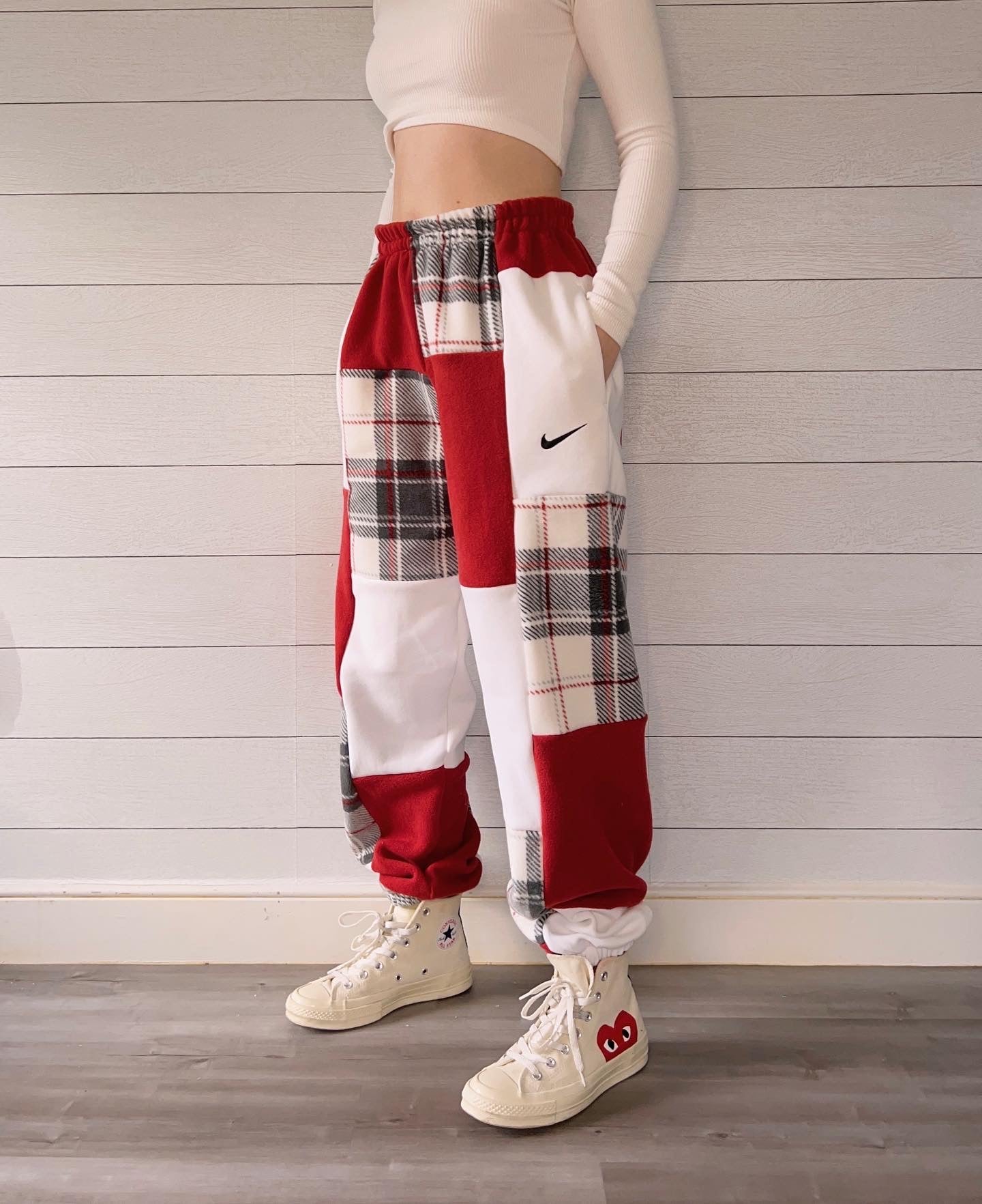 (M/L) Sleigh Ride 1/1 Joggers +pockets