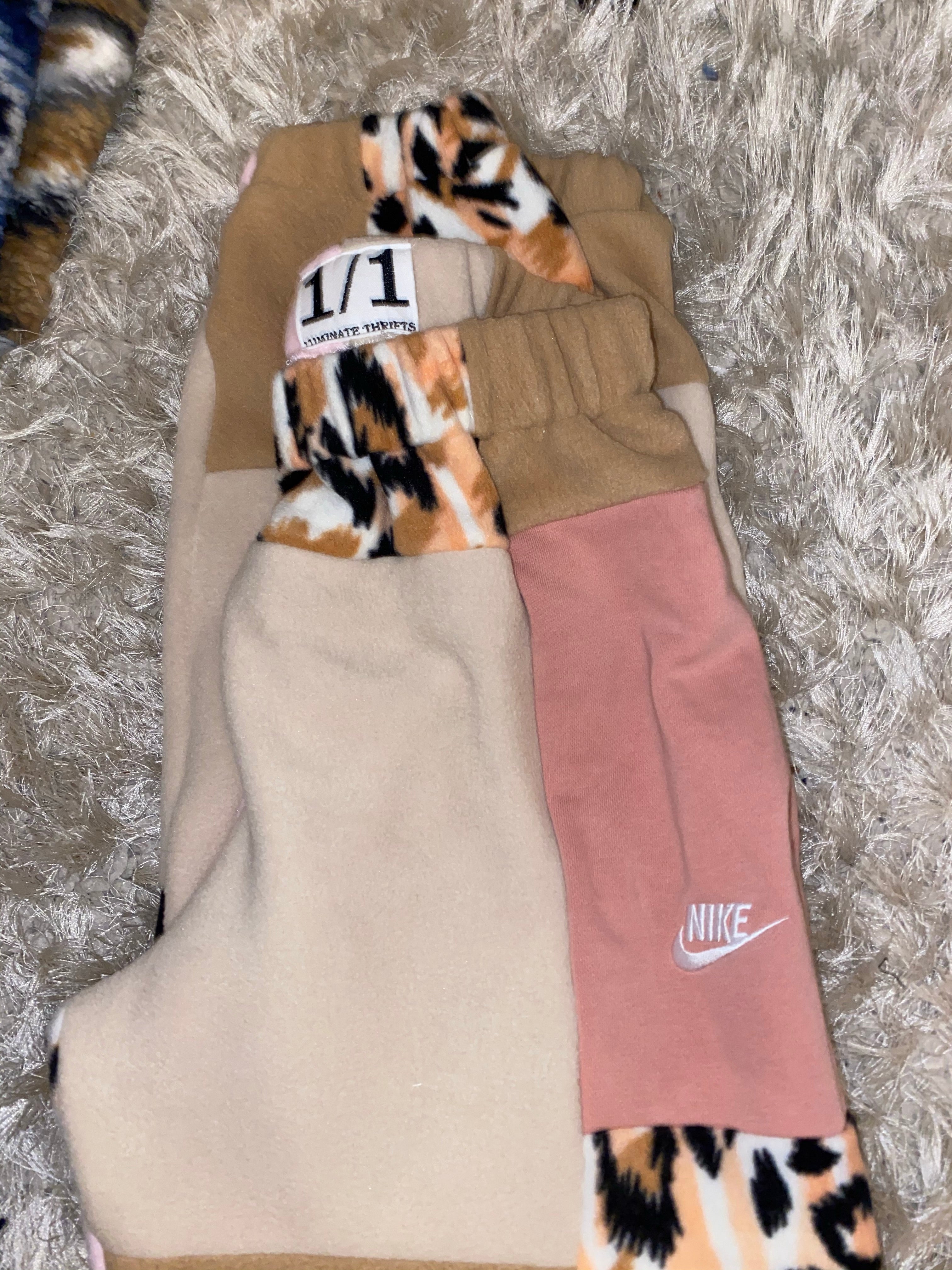 (XS-M) Winter Sun Reworked Joggers *+pockets*