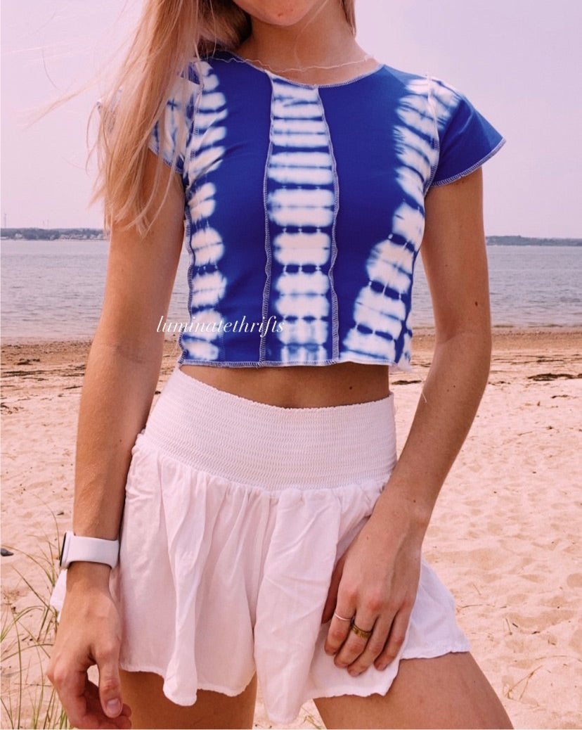 (XS/S) White Cap Reworked Open Hem Top