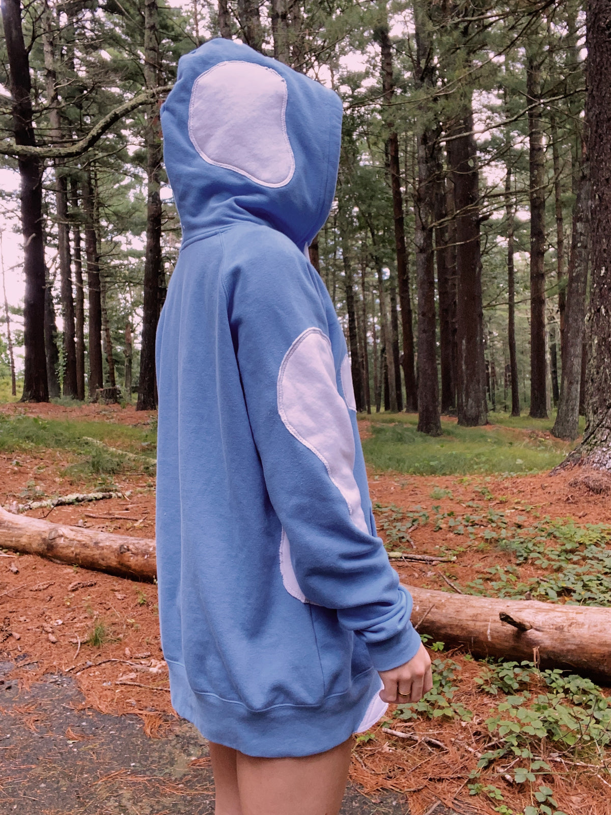 (XL) Blueberry Cow Reworked Hoodie