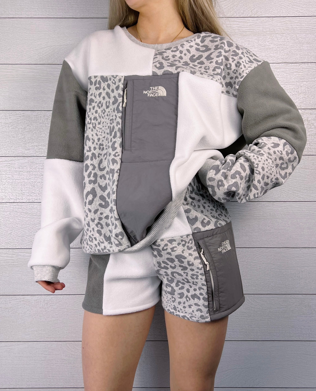 (L) Snow Leopard 1/1 Crewneck