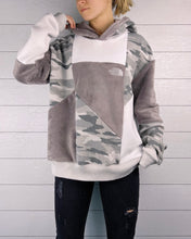 Load image into Gallery viewer, (L) Arctic Camo 1/1 Hoodie
