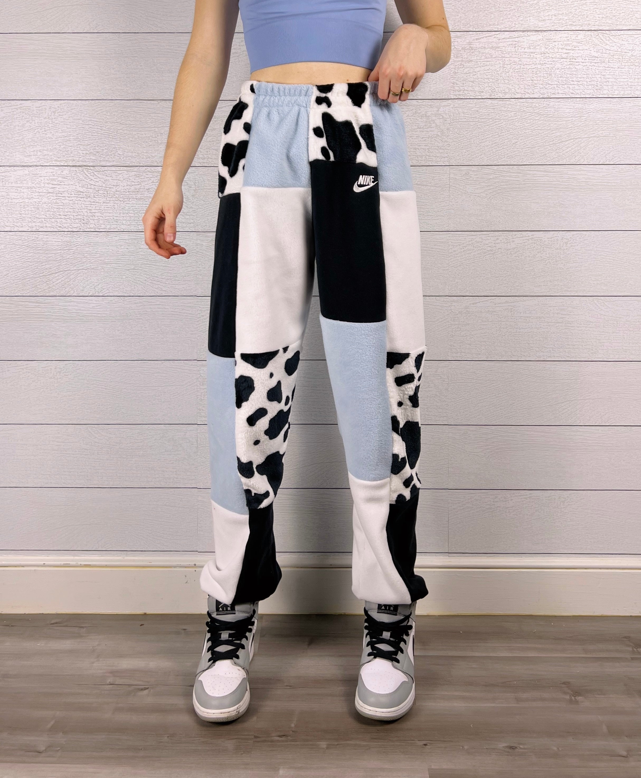 (S/M) Baby Blue Cow 1/1 Joggers