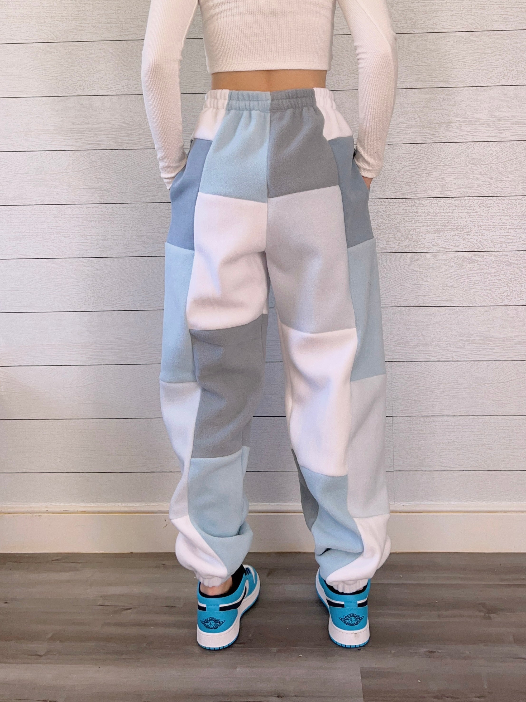 (M/L) Sea Blue 1/1 Joggers +pockets