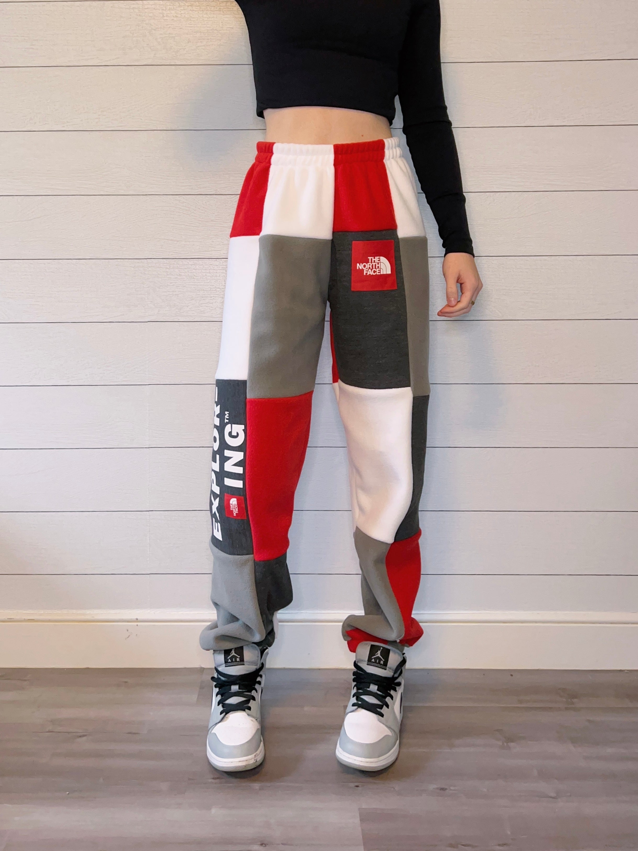 (S/M) Explorer 1/1 Joggers