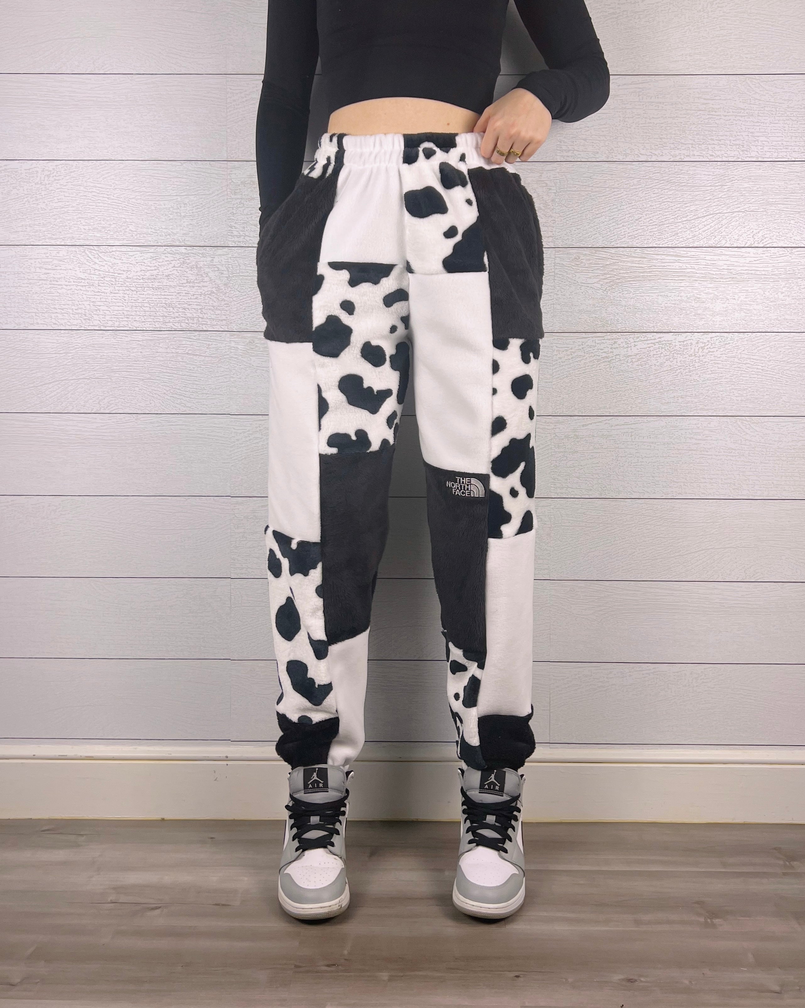 (XS/S) Diamond Cow 1/1 Joggers +zipper pockets