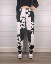 Load image into Gallery viewer, (XS/S) Diamond Cow 1/1 Joggers +zipper pockets
