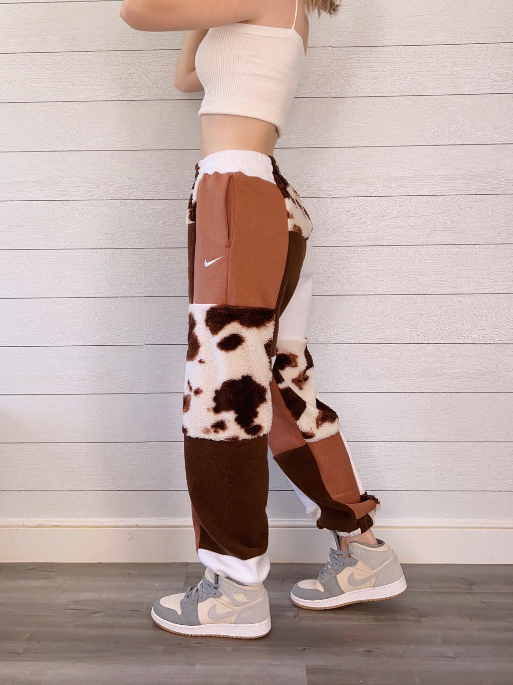 (S/M) Rustic Cow 1/1 Joggers +pockets