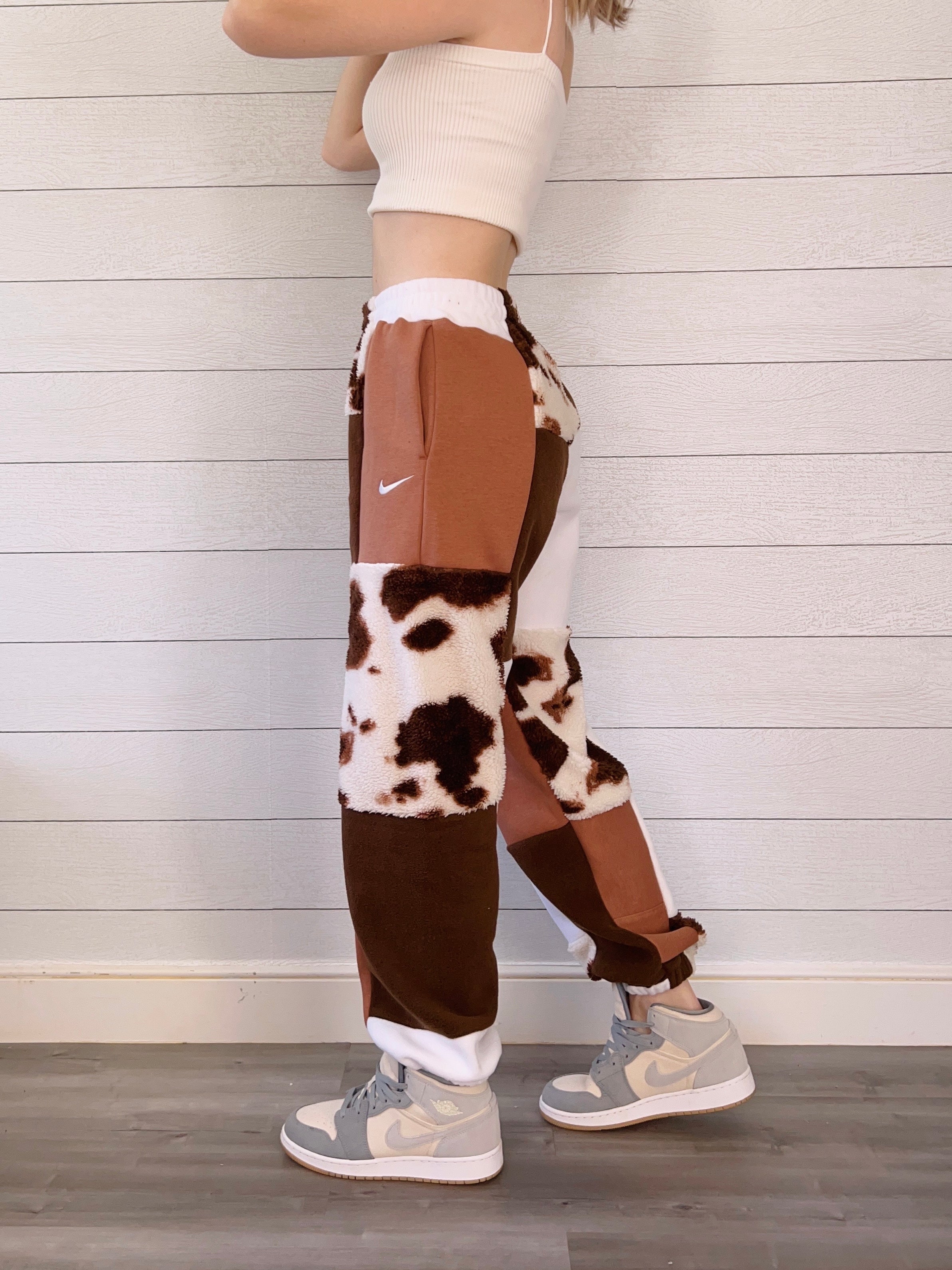 (S/M) Rustic Cow 1/1 Joggers +pockets