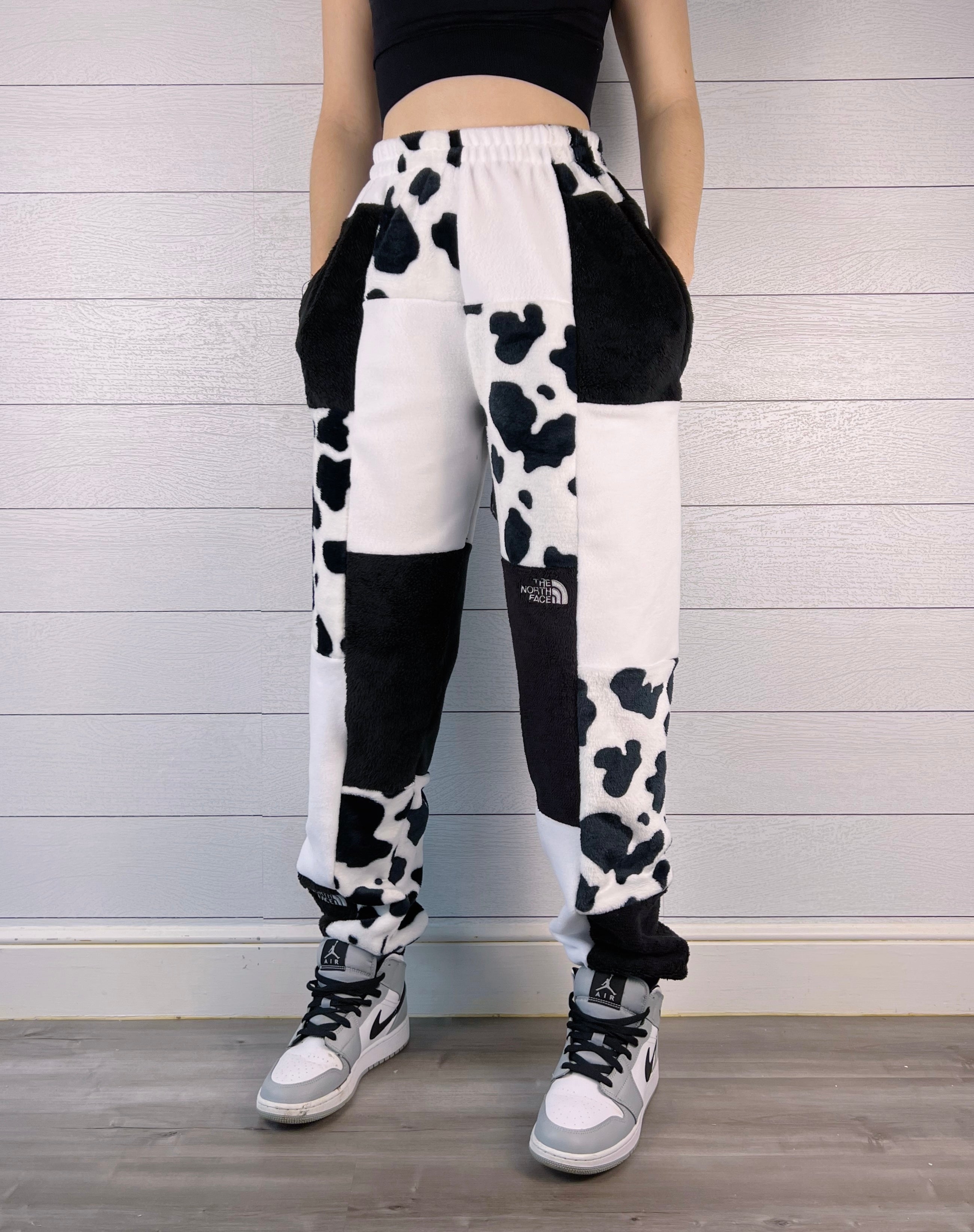 (S/M) Diamond Cow 1/1 Joggers