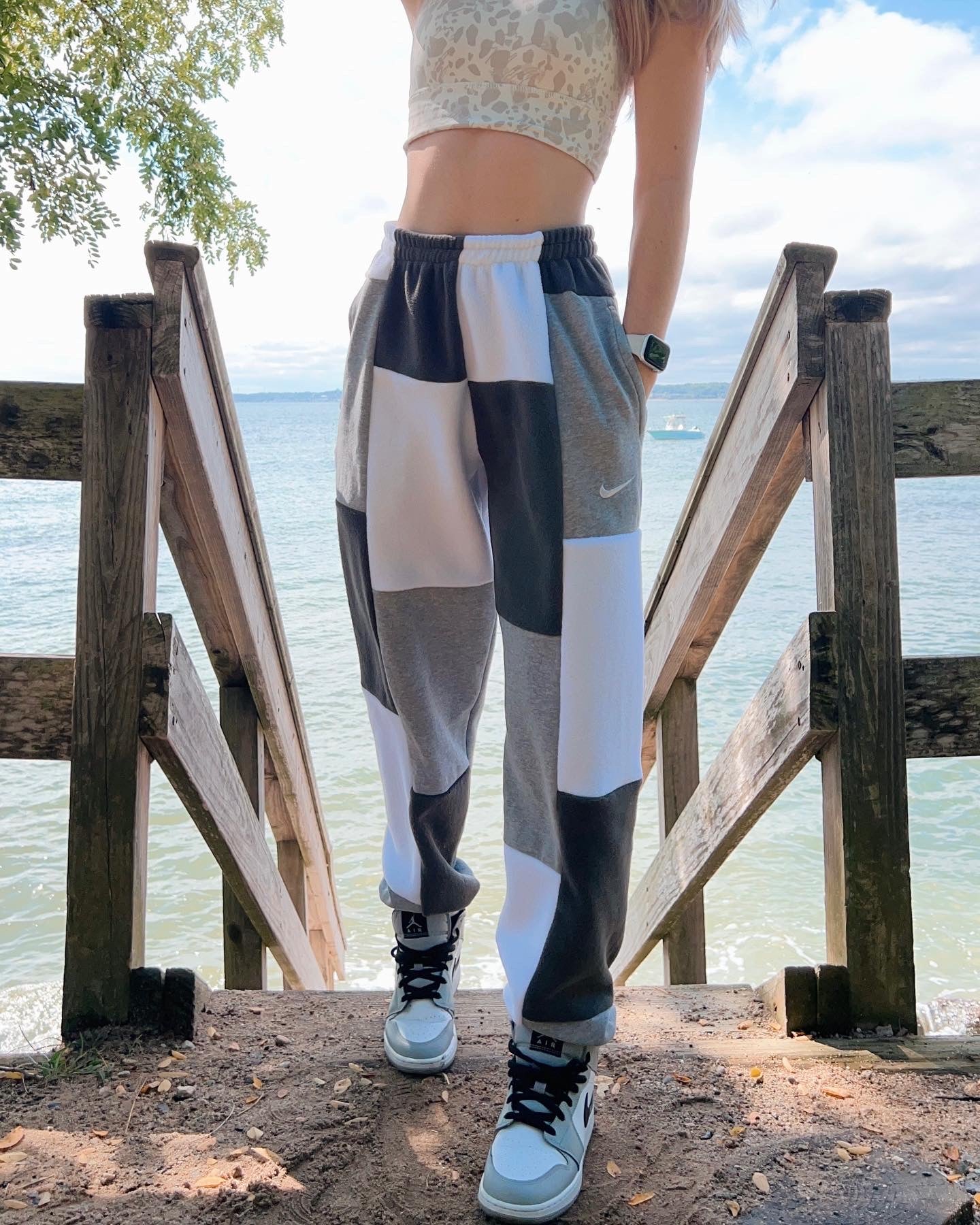 (S/M) Ash Grey 1/1 Joggers with pockets