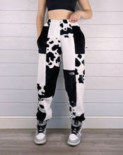 Load image into Gallery viewer, (S/M) Diamond Cow 1/1 Joggers +zipper pockets
