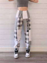Load image into Gallery viewer, (S/M) Ash Flannel 1/1 Joggers
