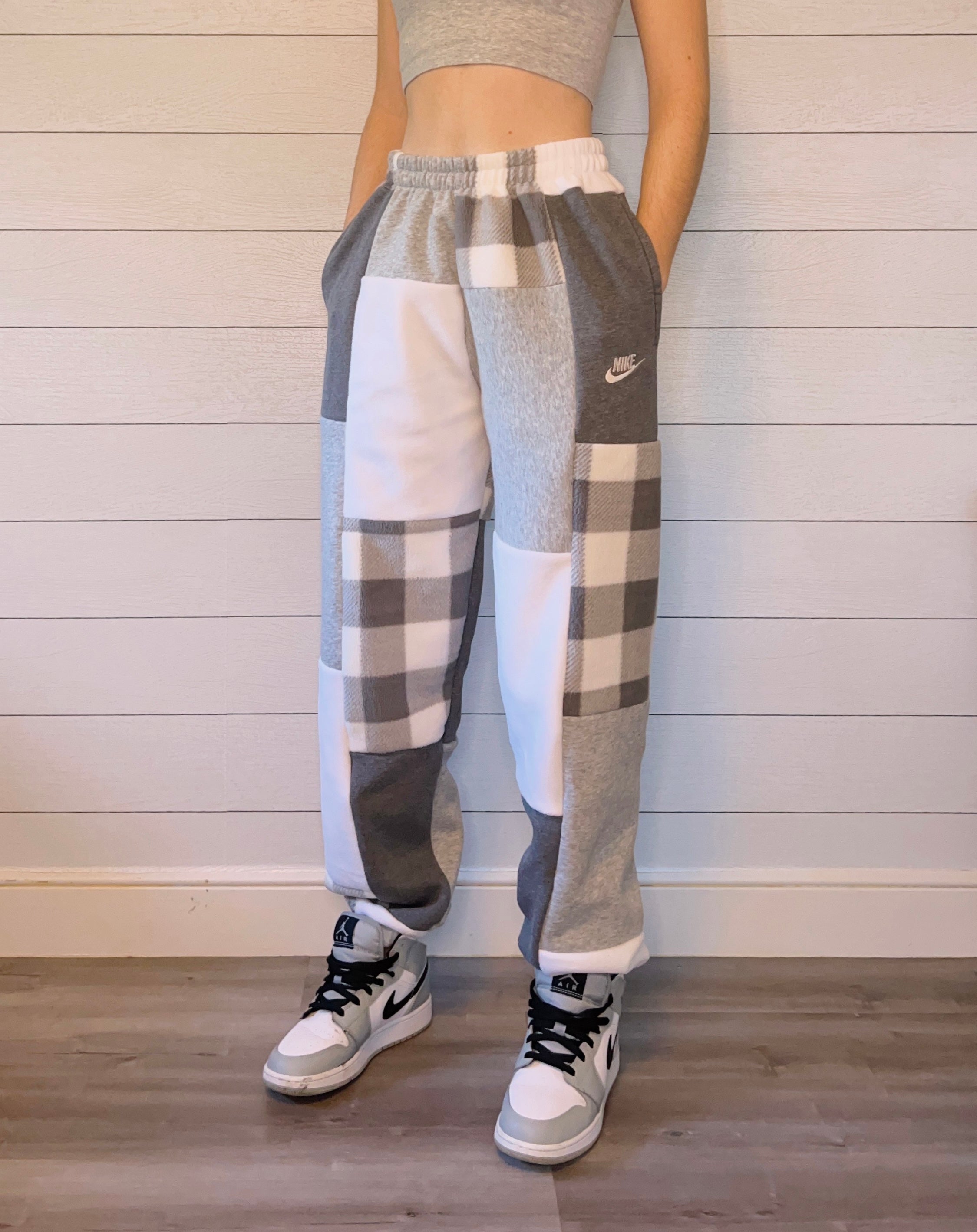 (S/M) Ash Plaid 1/1 Joggers +pockets