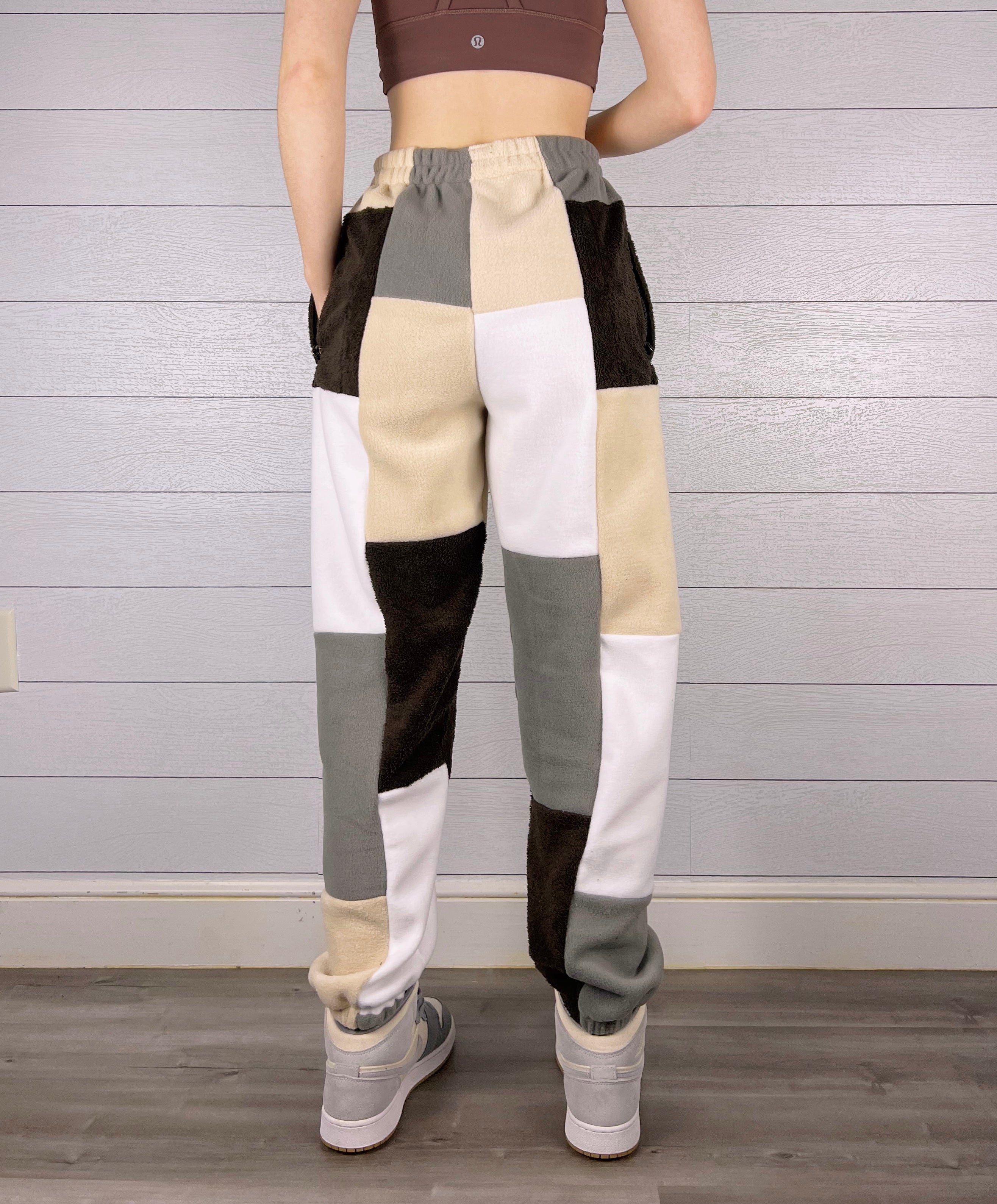 (S/M) Rustic Ash 1/1 Joggers +zipper pockets