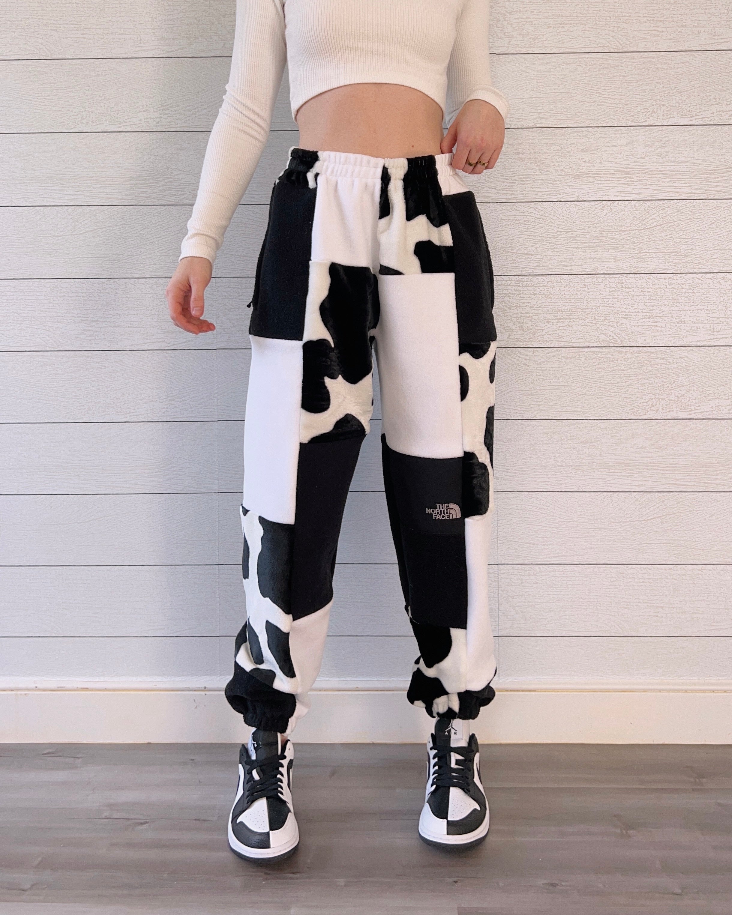 (S/M) Diamond Cow 1/1 Joggers +zipper pockets