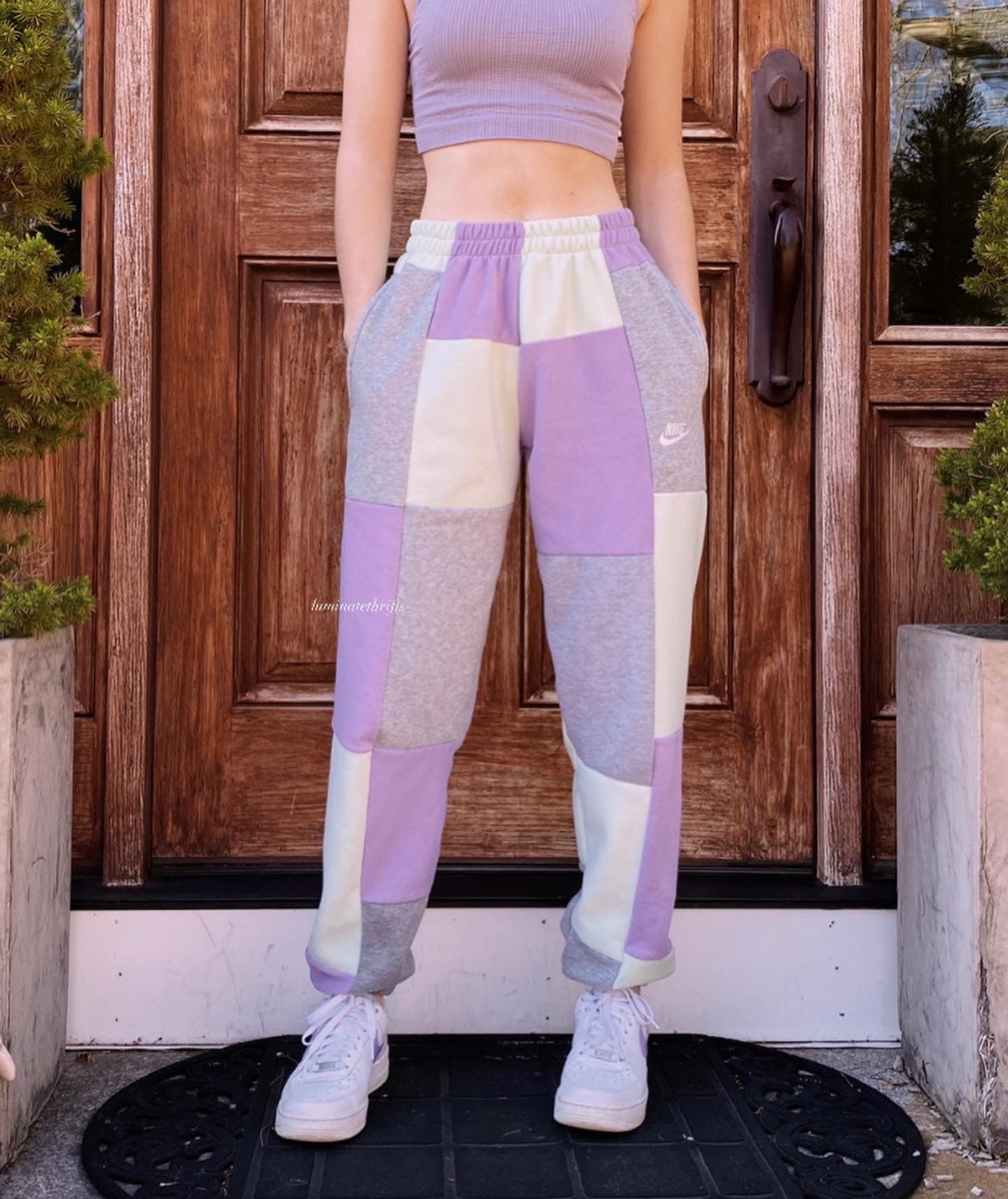 (S/M) April Flowers Reworked Joggers