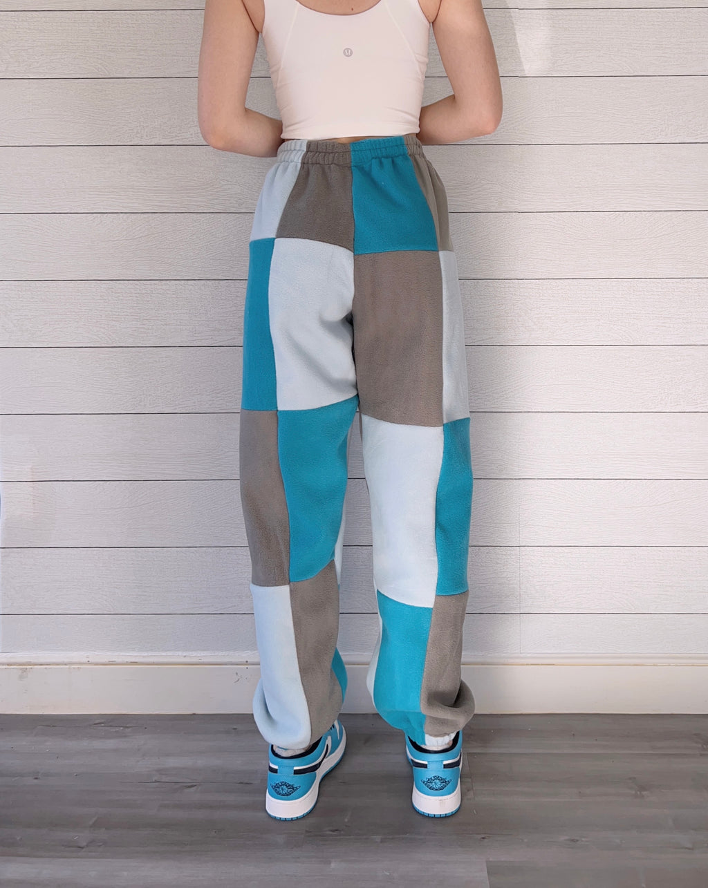 (M/L) Glacier Waves 1/1 Joggers
