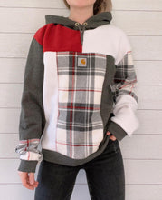 Load image into Gallery viewer, (M/L) Sleigh Ride 1/1 Hoodie
