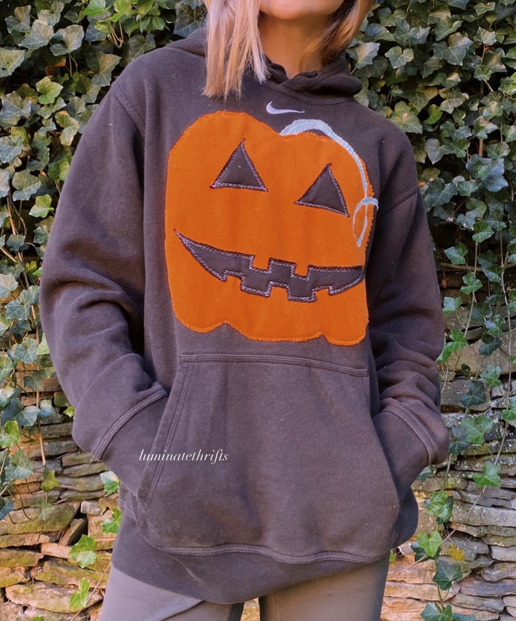 (M/L) Jack O’ Lantern Reworked Hoodie
