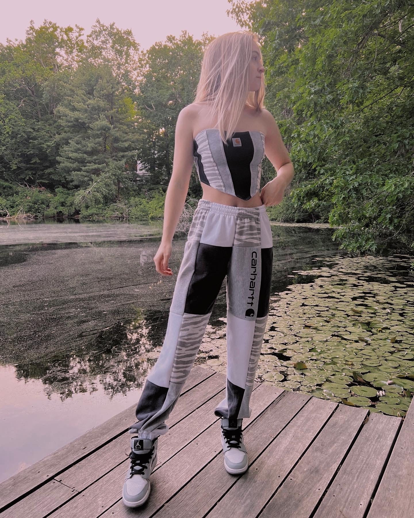 (M/L) Diamond Zebra Reworked Joggers