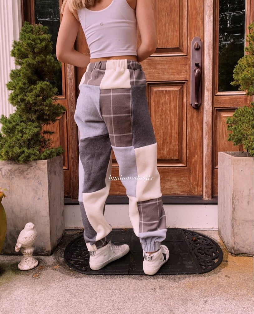 (M-XL) Smokey Flannel Reworked Joggers