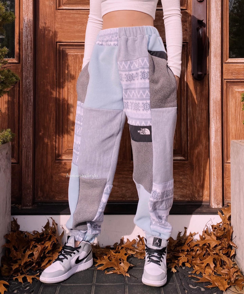 (XS-M) Snowflake Reworked Joggers *+Zipper Pockets*