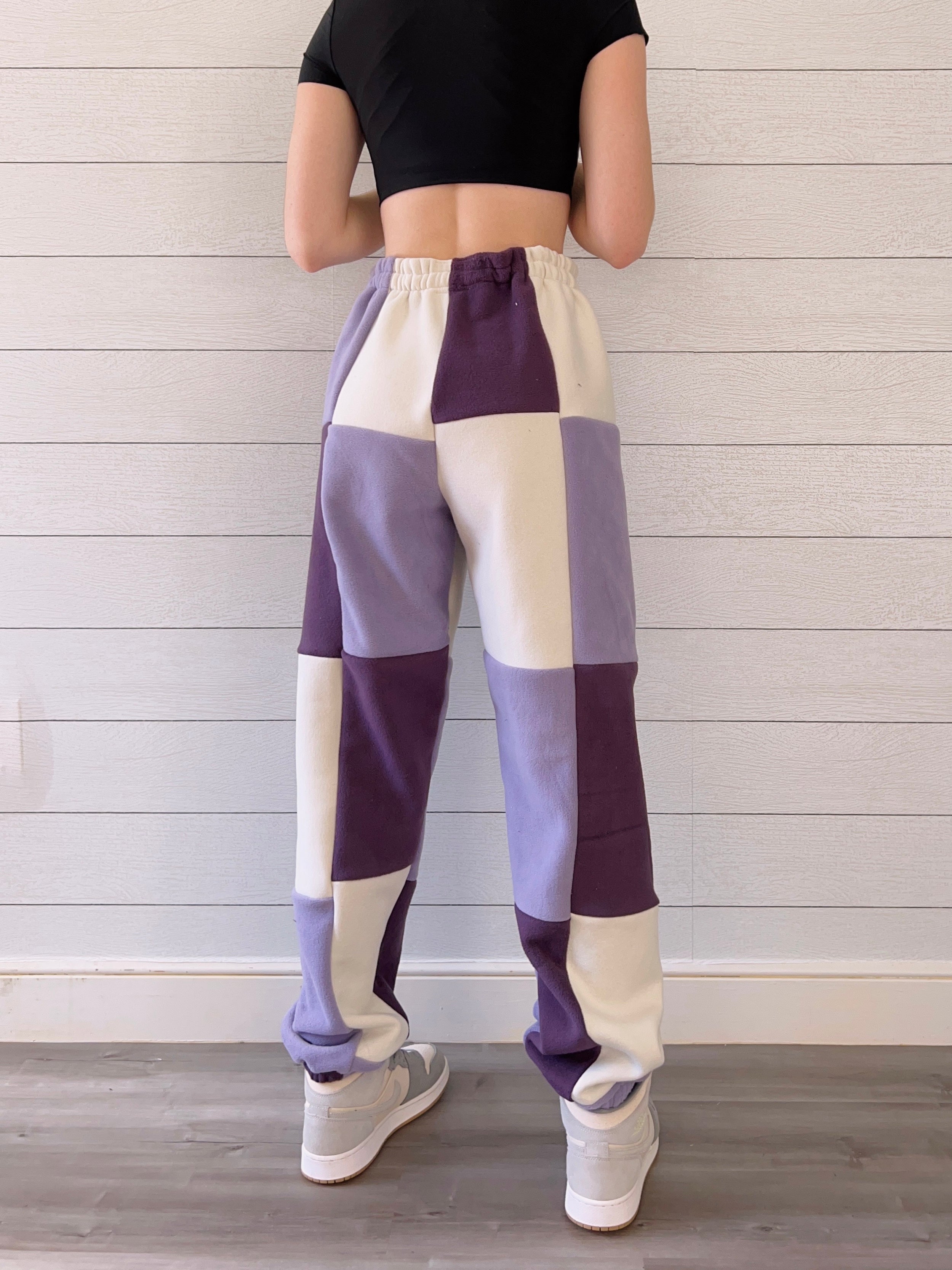 (M/L) Raspberry 1/1 Joggers