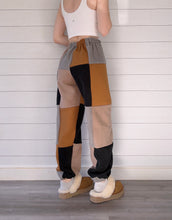 Load image into Gallery viewer, (M/L) Rustic Camel 1/1 Joggers
