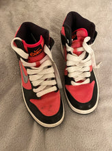 Load image into Gallery viewer, (W9) Jordan 1 High Tops
