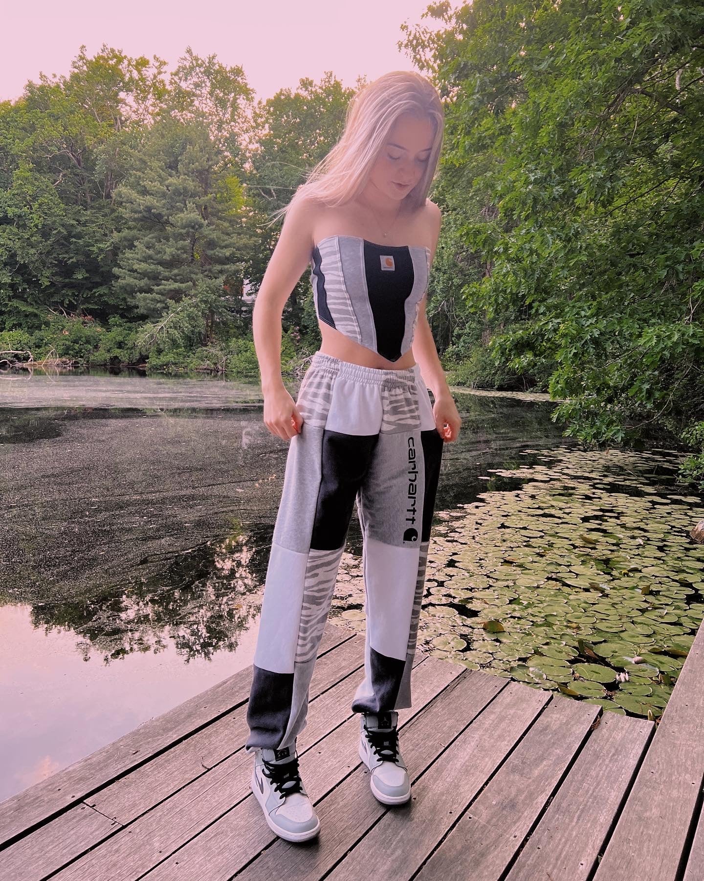 (M/L) Diamond Zebra Reworked Joggers