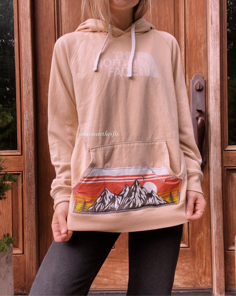(XL) Explorer Reworked Hoodie