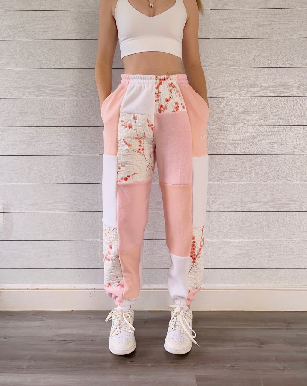 (S/M) Floral Quit 1/1 Joggers +pockets