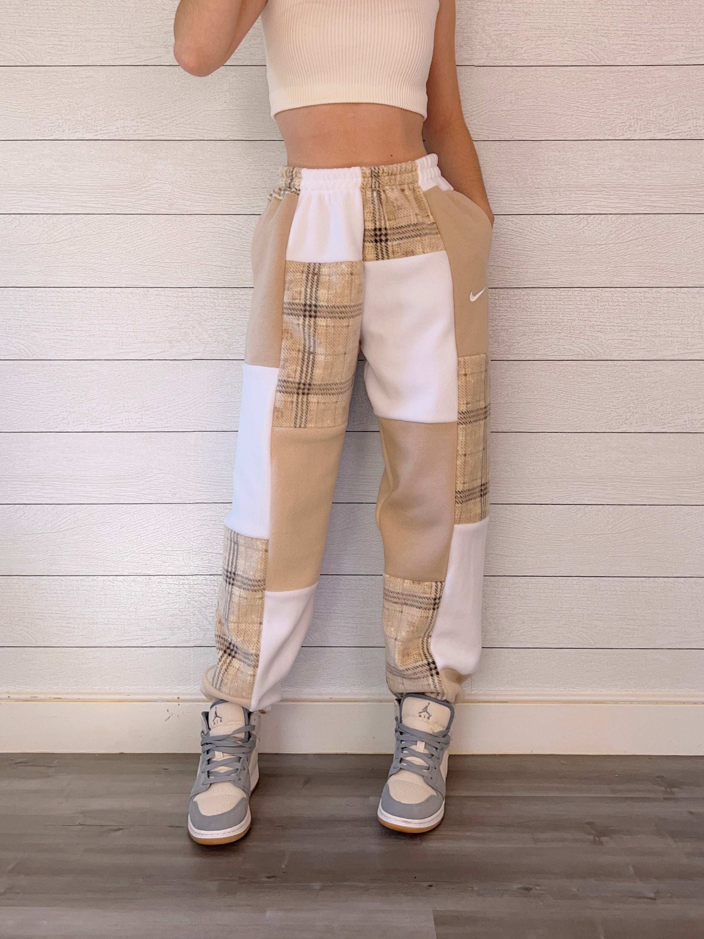 (S/M) Neutral Flannel 1/1 Joggers