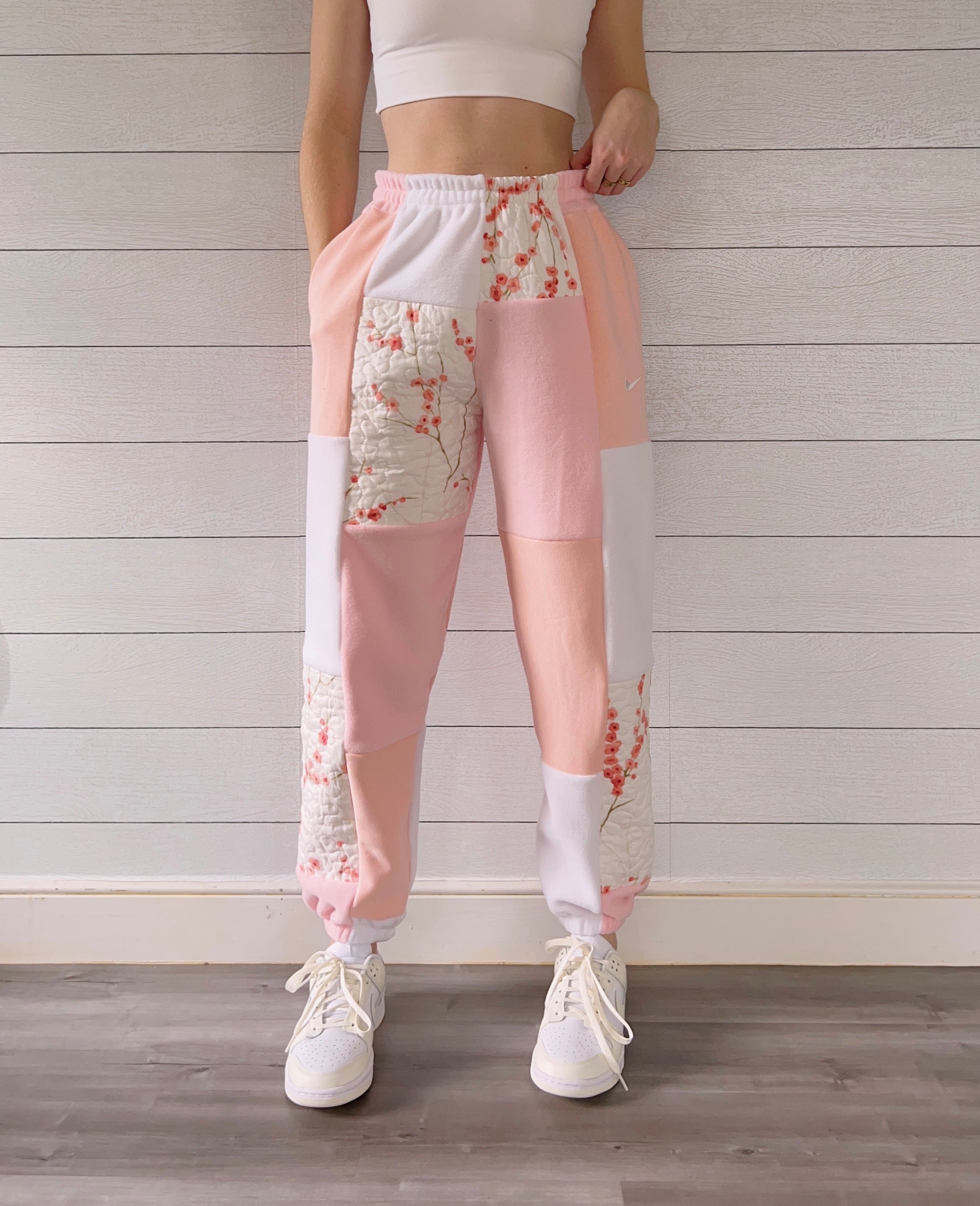 (S/M) Floral Quit 1/1 Joggers +pockets