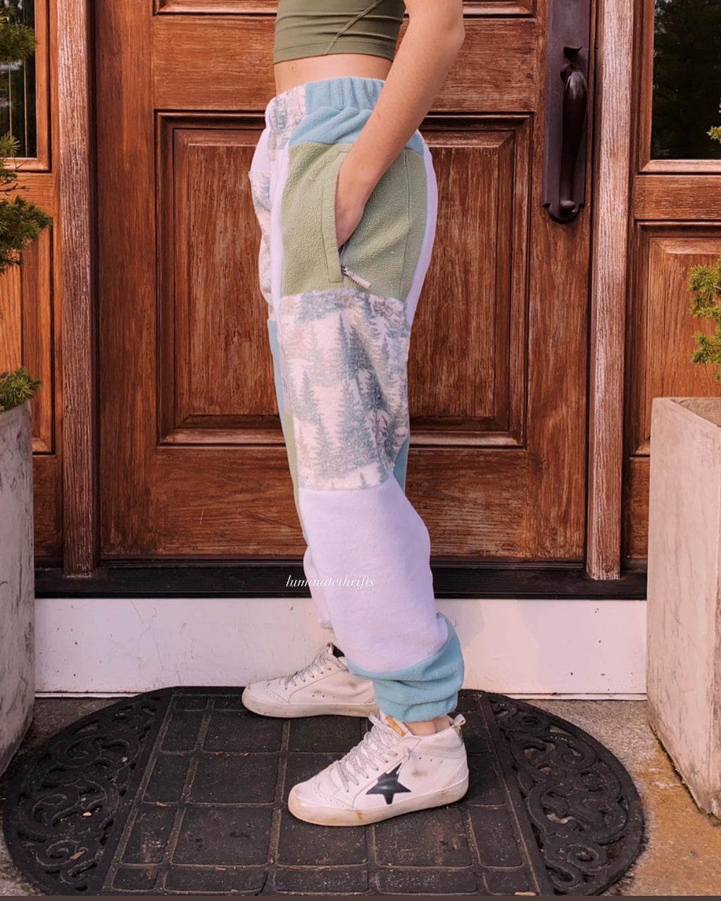 (M/L) Al-Pine Reworked Joggers