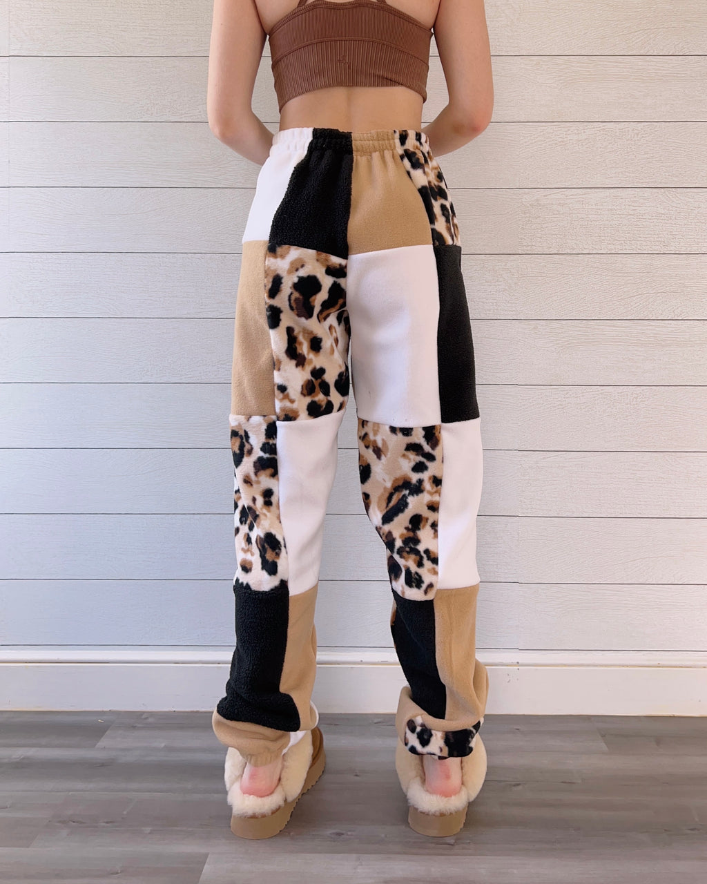 (S/M) Rustic Spots 1/1 Joggers *TALL*