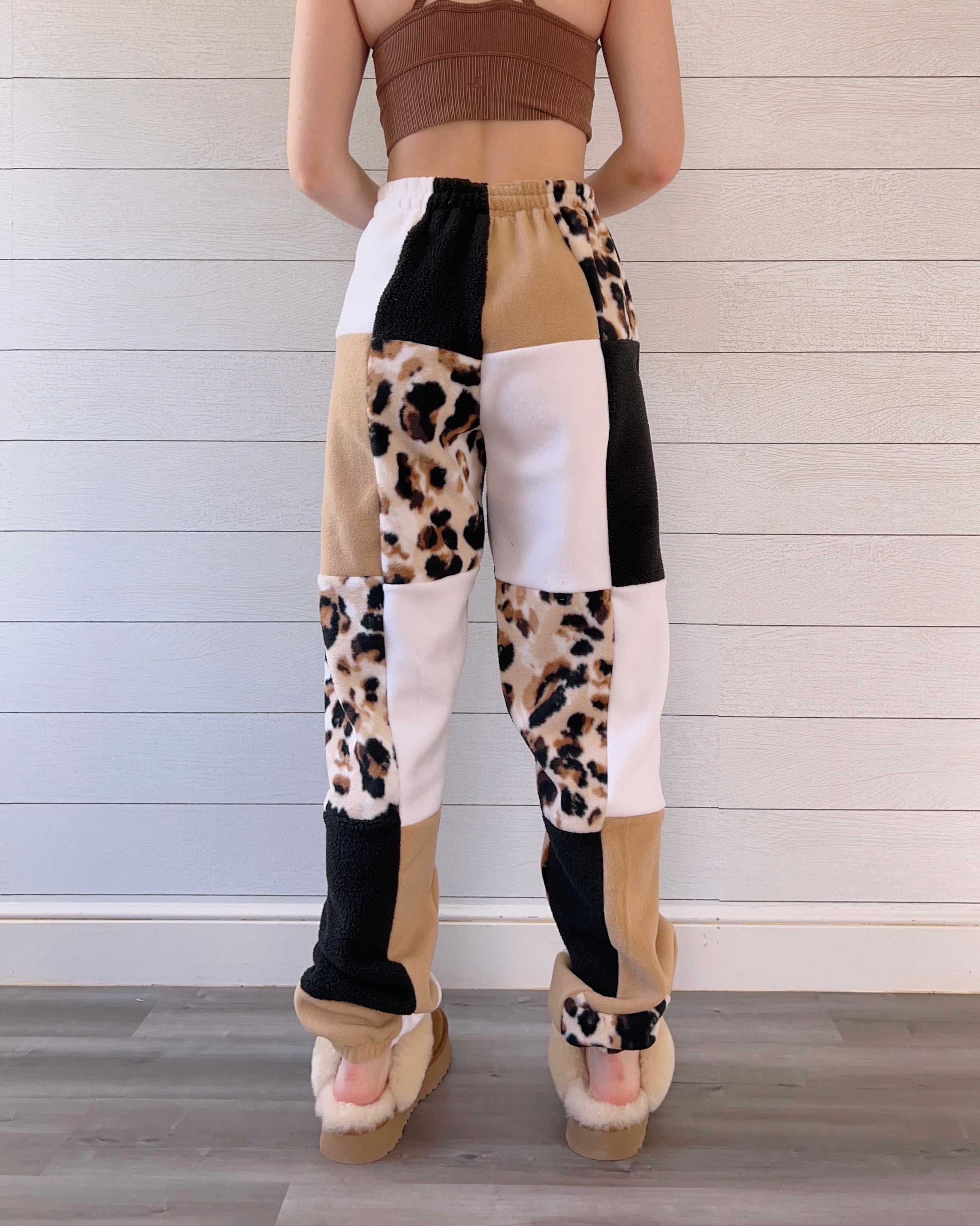 (S/M) Rustic Spots 1/1 Joggers *TALL*