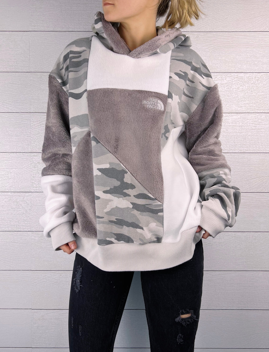 (L) Arctic Camo 1/1 Hoodie