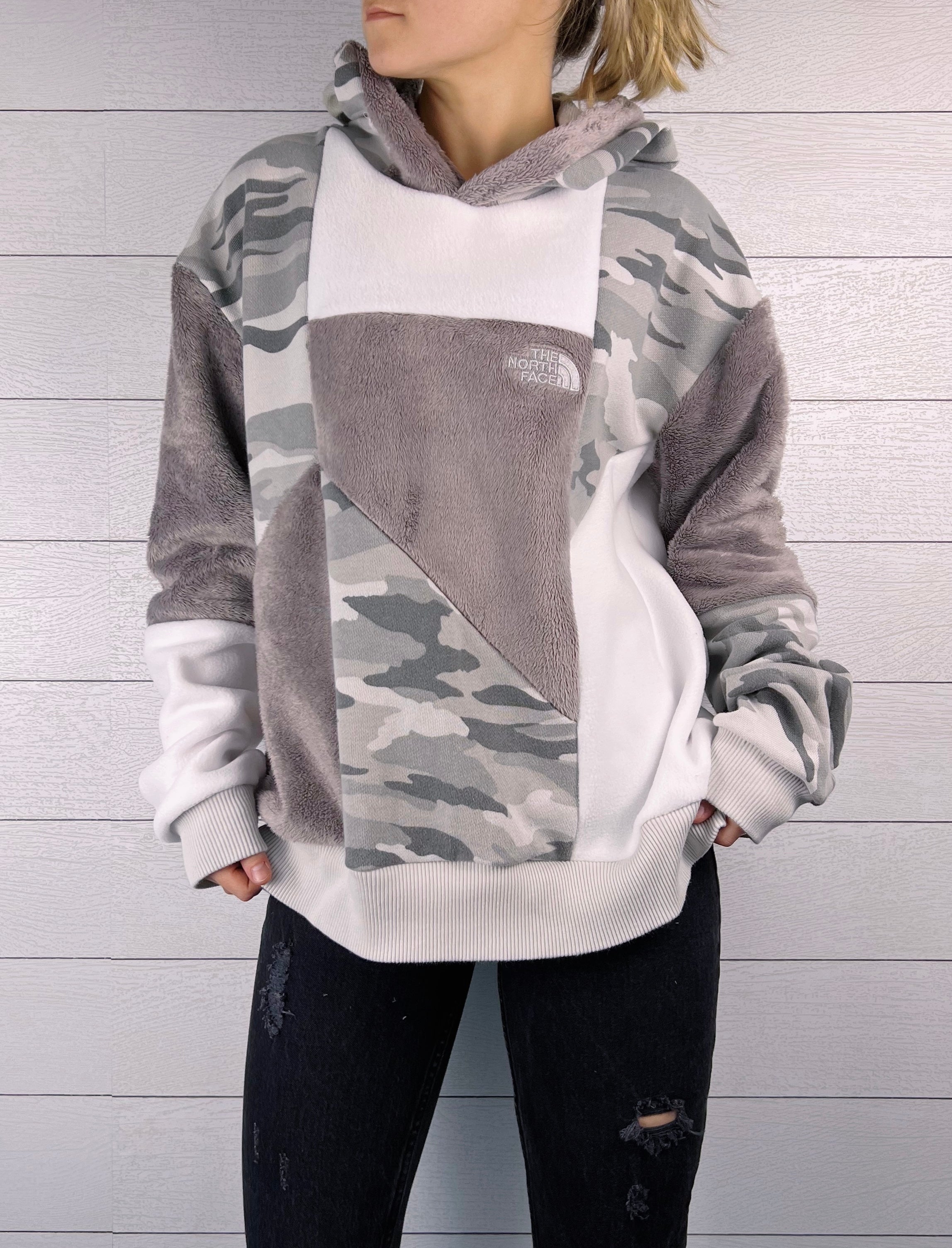 (L) Arctic Camo 1/1 Hoodie
