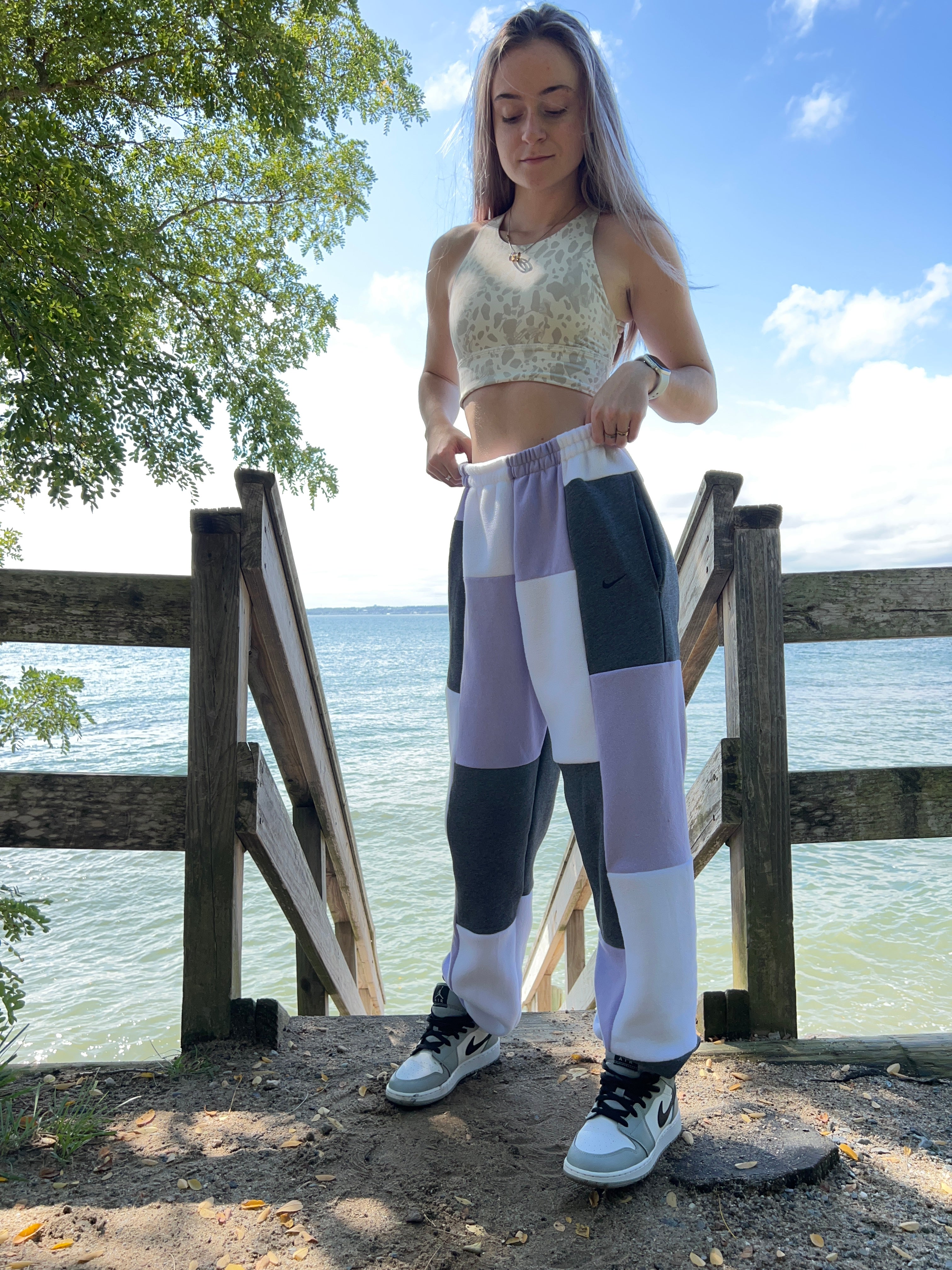 (M/L) Purple Cloud 1/1 Joggers with pockets