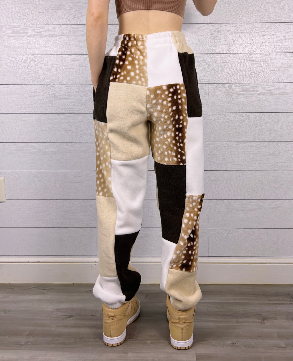 (S/M) Forest Fawn 1/1 Joggers +zipper pockets