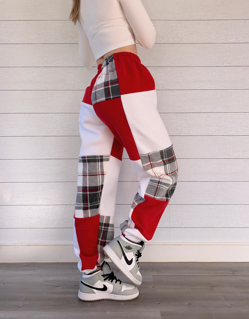 (S/M) Sleigh Ride 1/1 Joggers