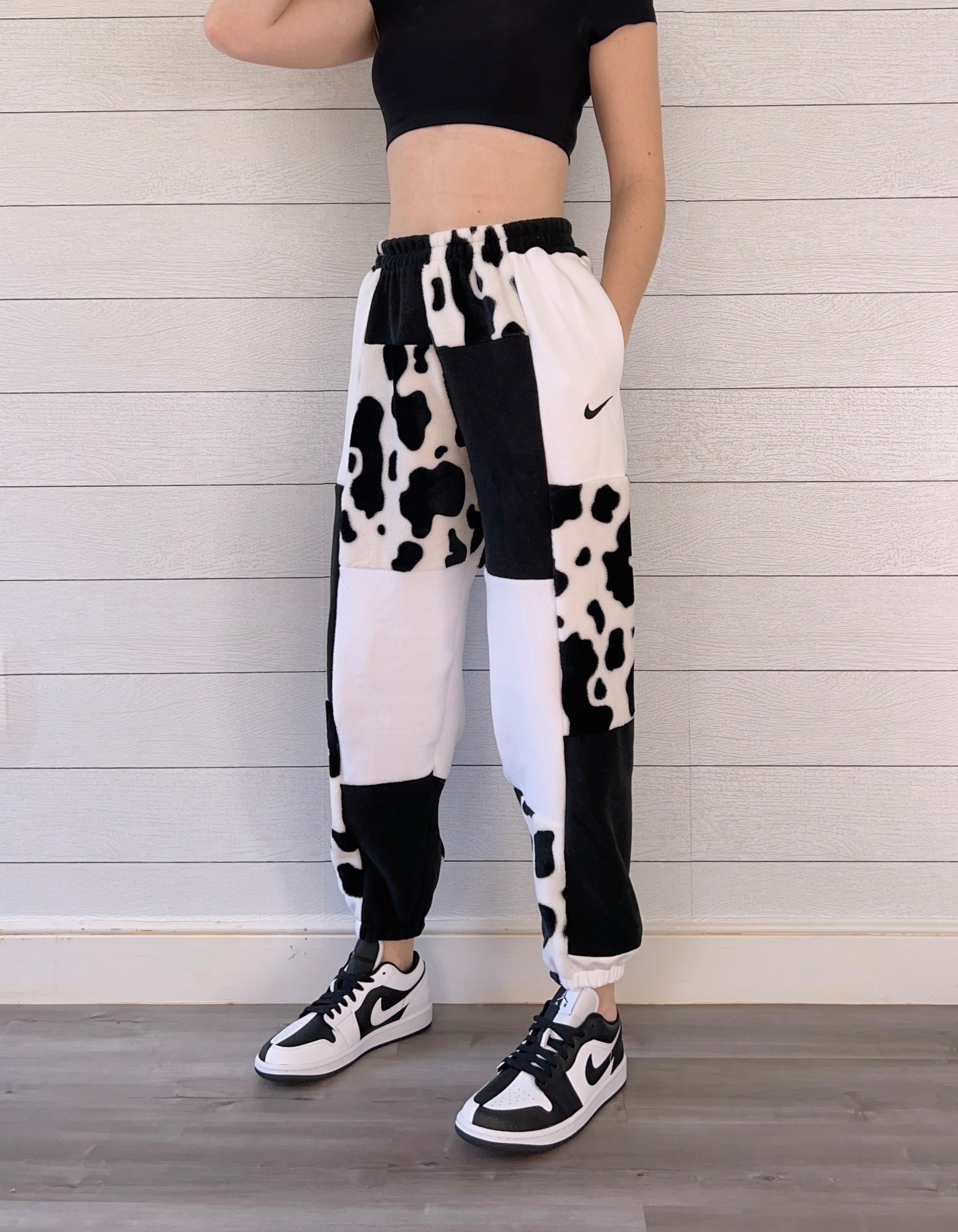 (S/M) Diamond Cow 1/1 Joggers +pockets