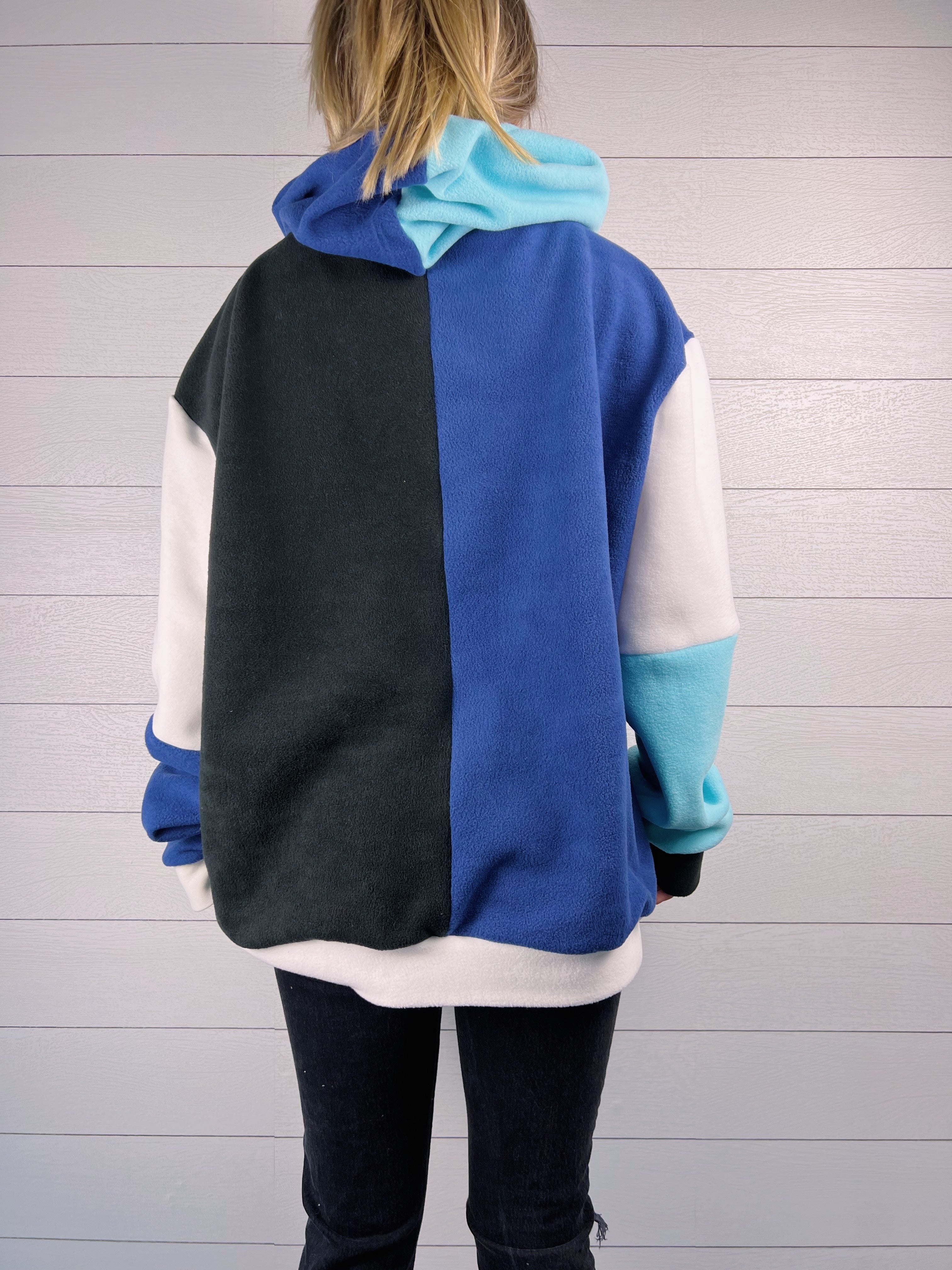 (XL) Glacier Blue 1/1 Hoodie