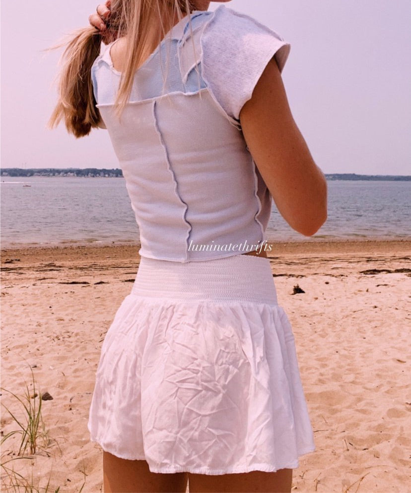 (XS) Light Ocean Waves Reworked Open Hem Top